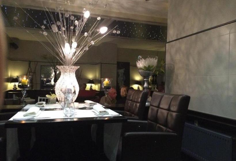 호텔 Restaurant Les Arcades