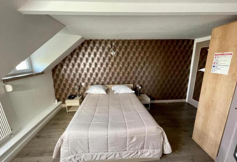 호텔 Restaurant Les Arcades