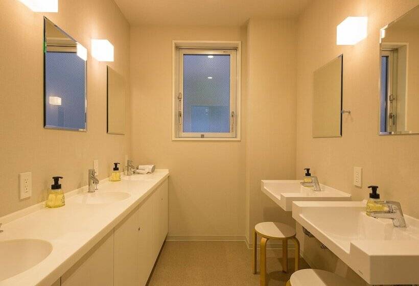 Plus Hostel Sapporo