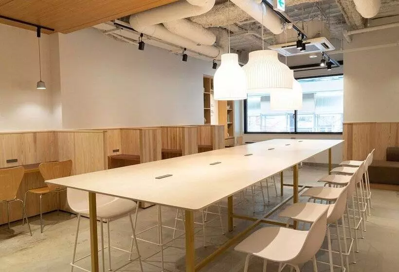Plus Hostel Sapporo