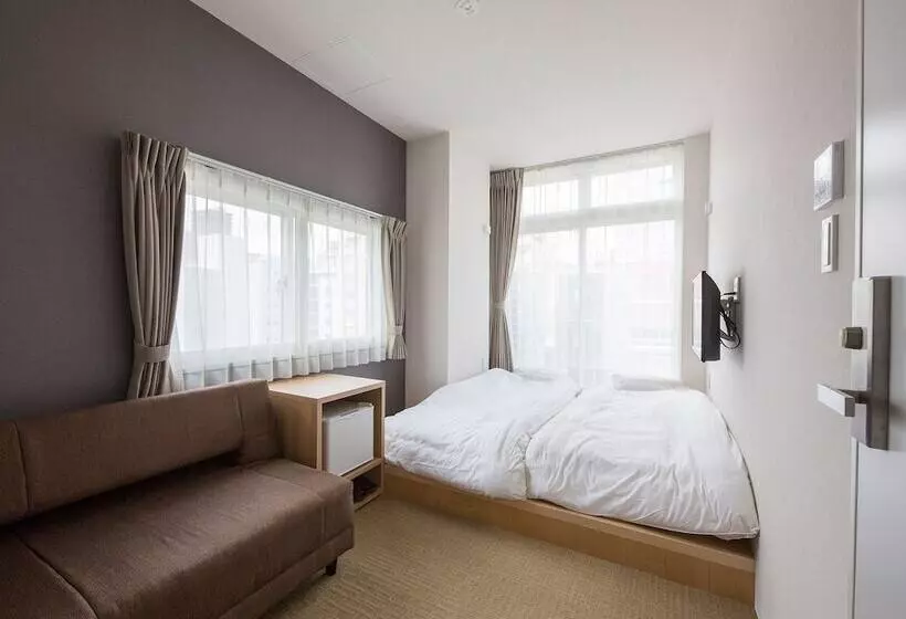 Plus Hostel Sapporo
