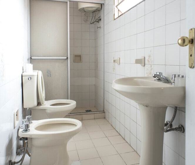 هتل Tacuari Suites