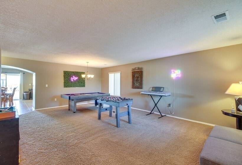 Chic New Mexico Retreat W/ Patio, Grill & Fire Pit