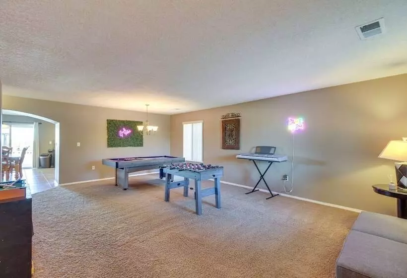 Chic New Mexico Retreat W/ Patio, Grill & Fire Pit