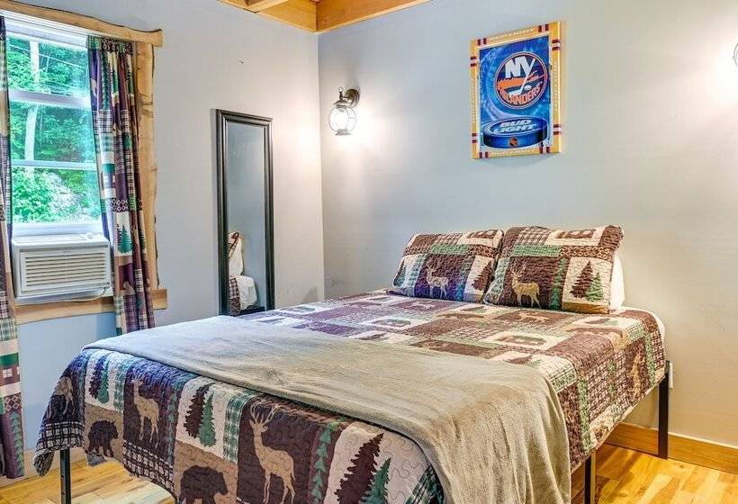 Cozy South Bay Cabin W/ Lake & Mountain Views