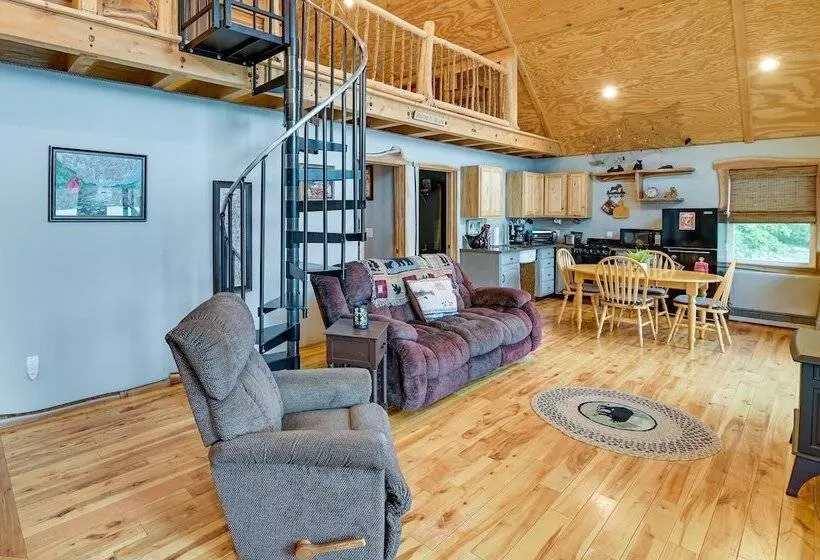 Cozy South Bay Cabin W/ Lake & Mountain Views