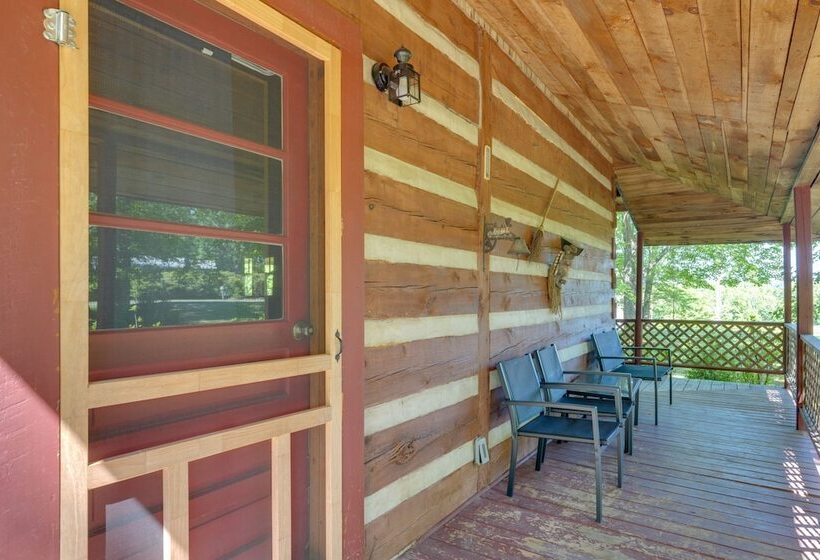 Porch & Fire Pit: Family Friendly Afton Cabin!