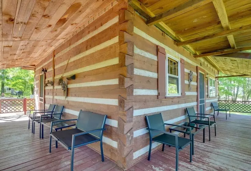 Porch & Fire Pit: Family Friendly Afton Cabin!