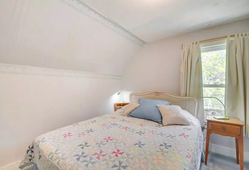 Georgetown Vacation Rental: Gas Grill & Near Beach