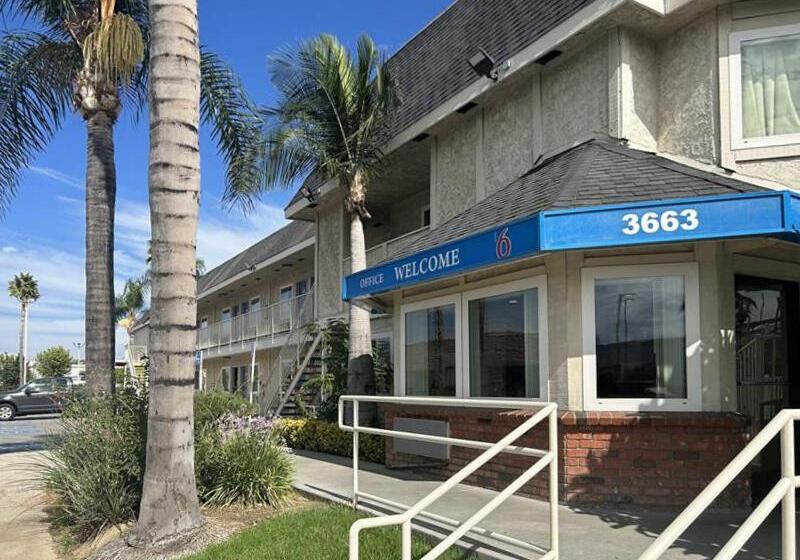 Hotel Studio 6 Suites   Riverside, Ca South