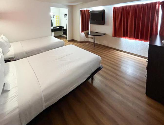 Hotel Studio 6 Suites   Riverside, Ca South