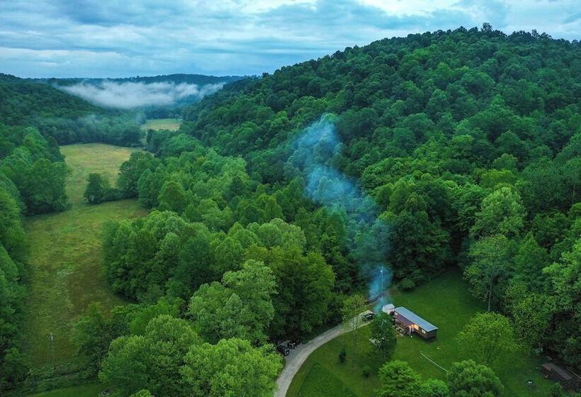Fire Pit & Fall Foliage Views: Kentucky Mtn Home!