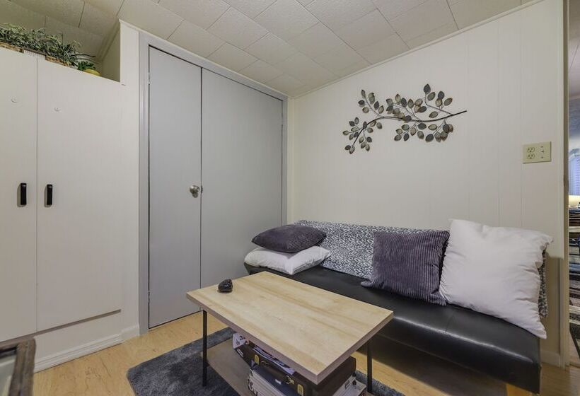 Fire Pit & Fall Foliage Views: Kentucky Mtn Home!