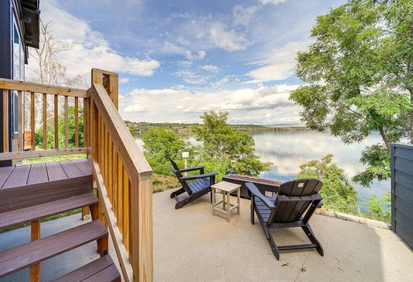 Lakefront Brewster Home W/ Yard Games & Hot Tub!