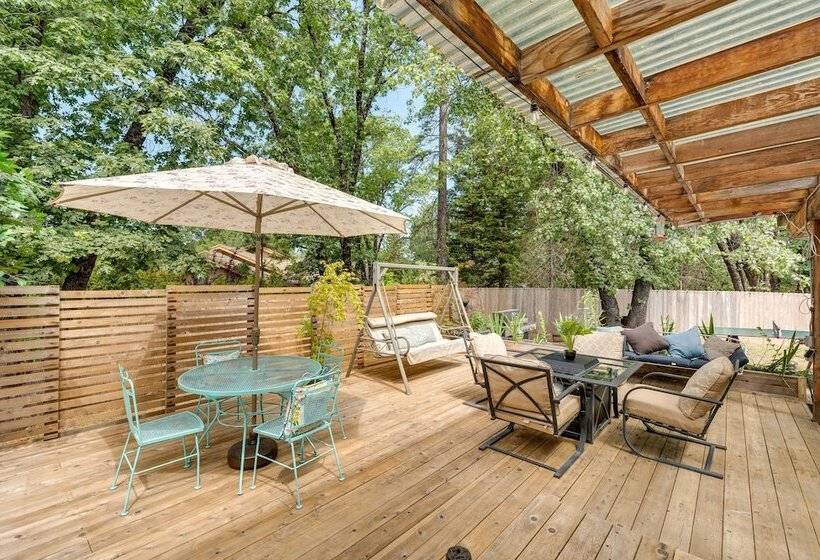 Modern Meadow Vista Vacation Home W/ Spacious Deck