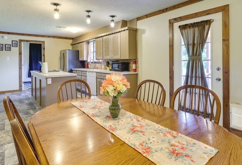 Southwest City Home W/ Fire Pit: 9 Mi To Grove!