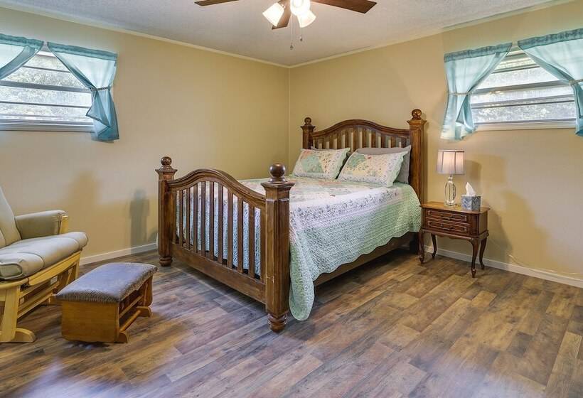 Southwest City Home W/ Fire Pit: 9 Mi To Grove!