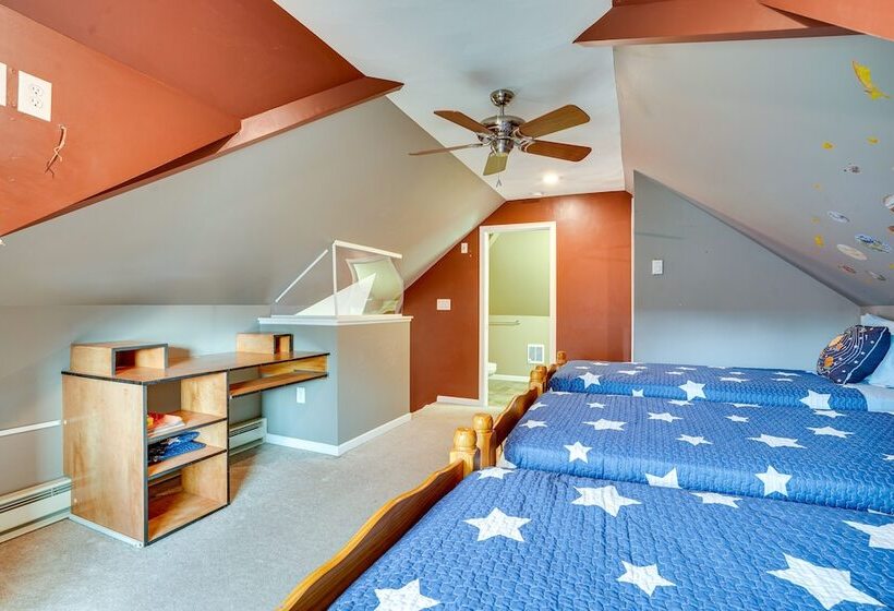 Utica Vacation Rental: Gas Grill & Spacious Yard!