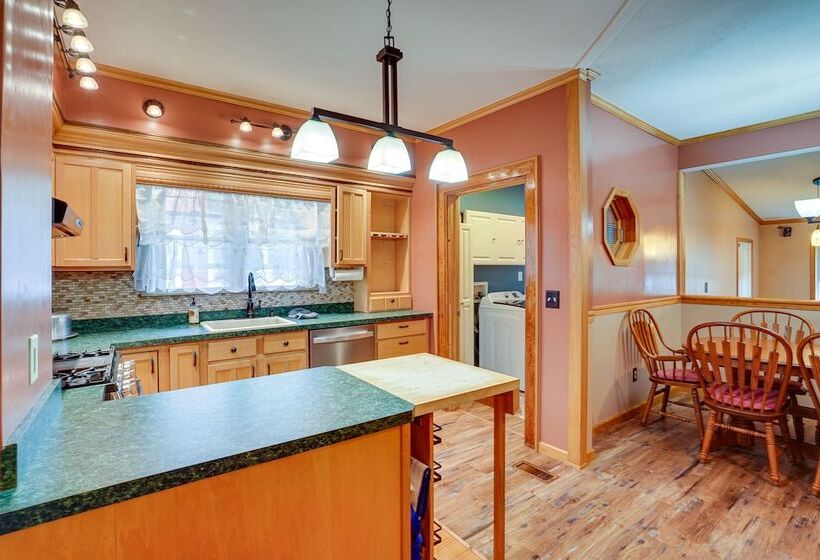 Utica Vacation Rental: Gas Grill & Spacious Yard!