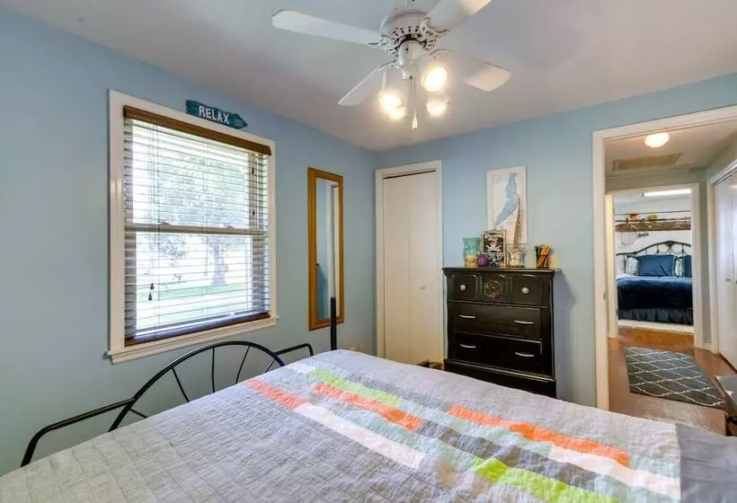 Waterfront Florida Abode W/ Deck, Grill & Fire Pit