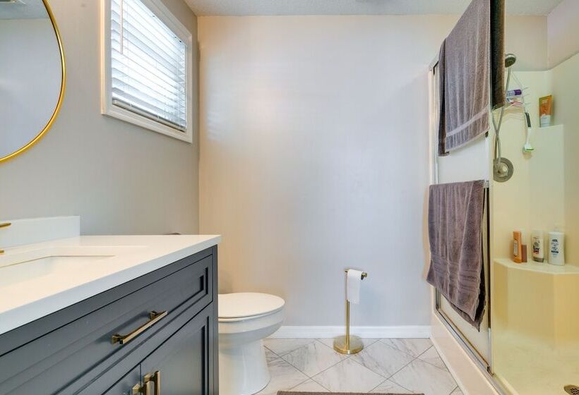 Waterfront Florida Abode W/ Deck, Grill & Fire Pit