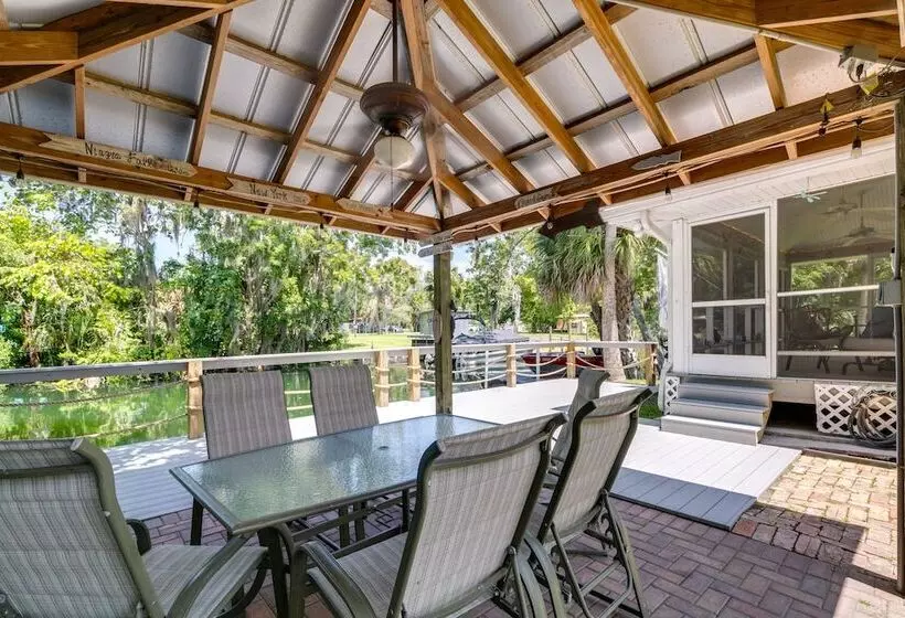 Waterfront Florida Abode W/ Deck, Grill & Fire Pit