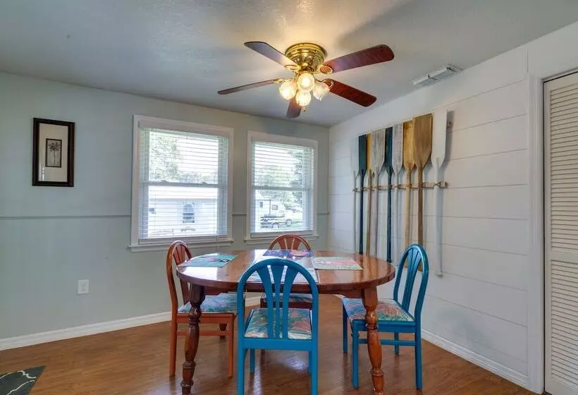 Waterfront Florida Abode W/ Deck, Grill & Fire Pit