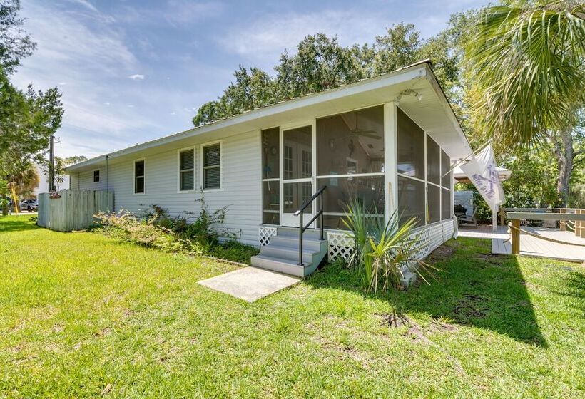 Waterfront Florida Abode W/ Deck, Grill & Fire Pit