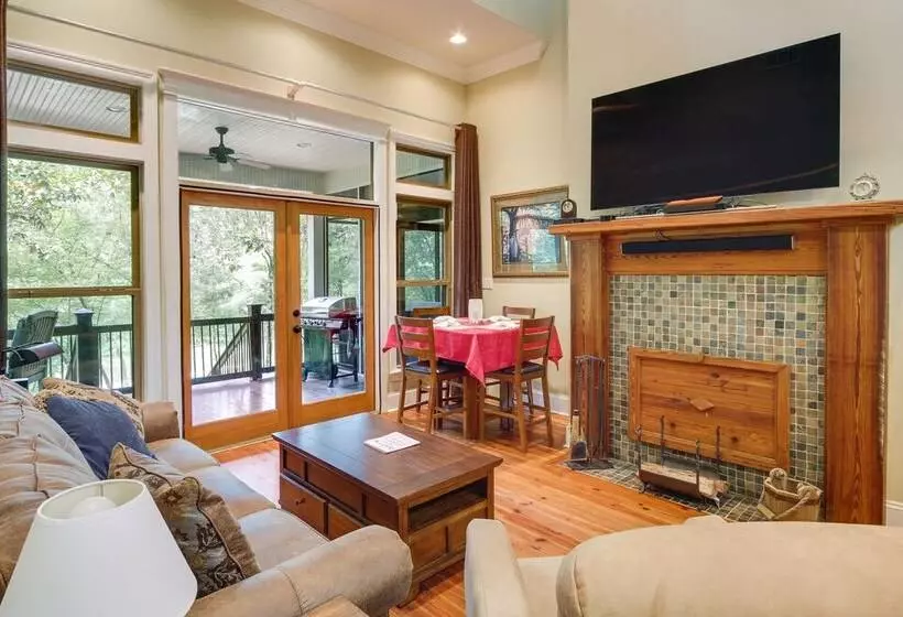 Waterfront Loranger Cottage W/ Private Hot Tub!