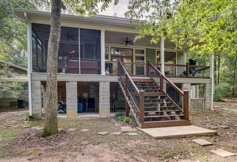 Waterfront Loranger Cottage W/ Private Hot Tub!