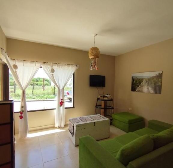 旅馆 La Morada Hostal