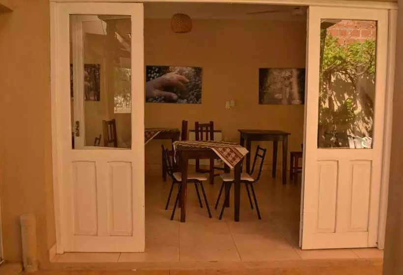 Hostel La Morada Hostal