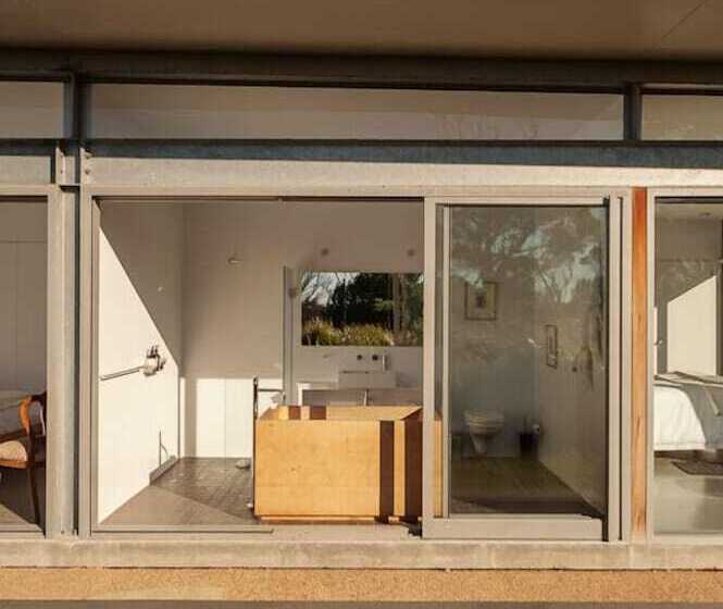 Avalon Coastal Retreat