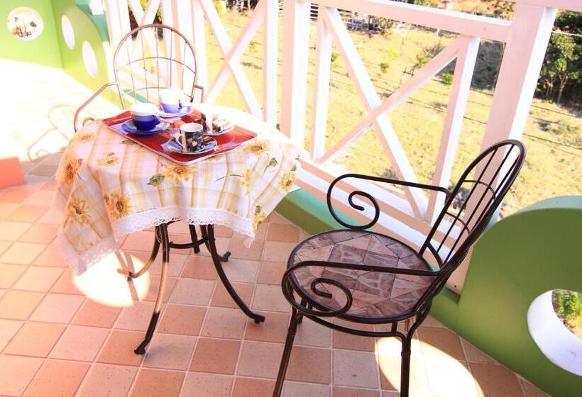 تختخواب و صبحانه 墾丁茉莉民宿