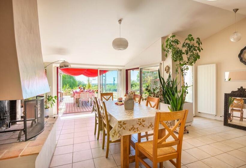 住宿加早餐  La Chevrerie