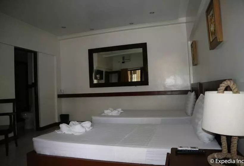 تختخواب و صبحانه Ronamar Apartelle