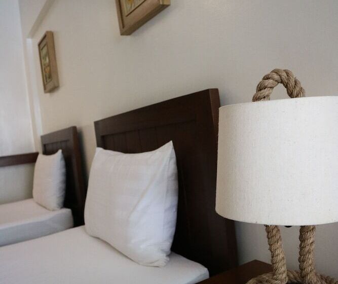 Bed and Breakfast Ronamar Apartelle