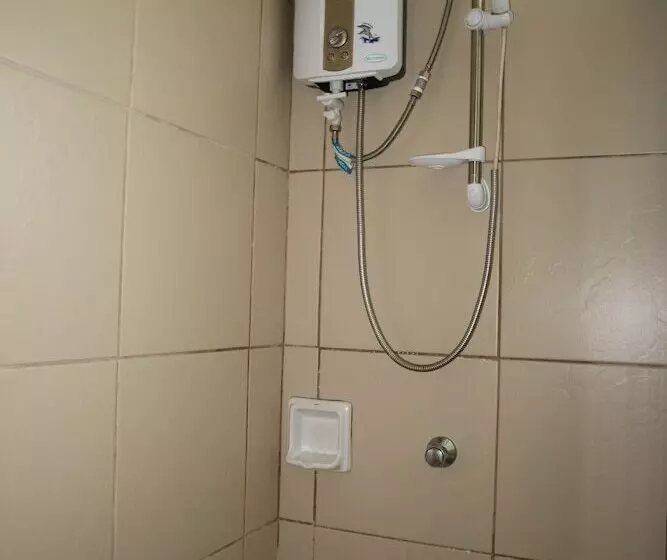 تختخواب و صبحانه Ronamar Apartelle