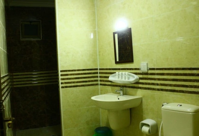 هتل Ahla Tlah Seaview