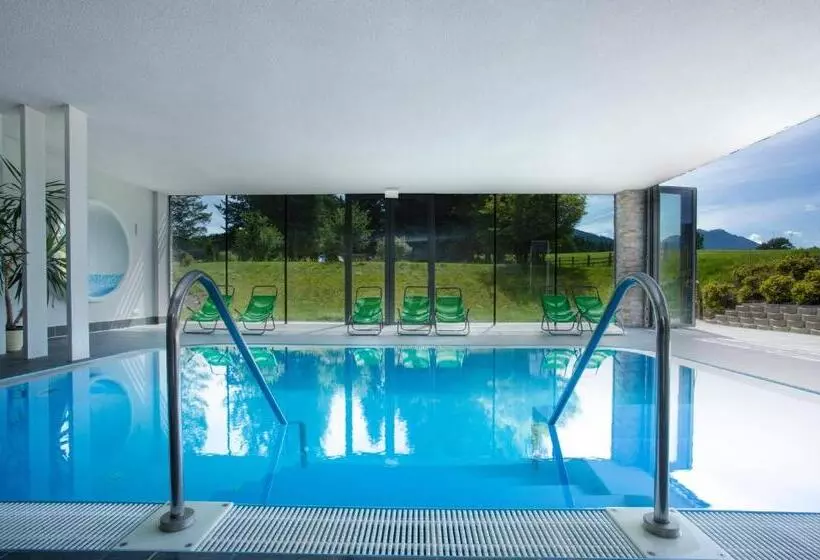 ホテル Berghof Mitterberg