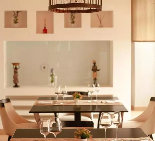 هتل Faias Residence