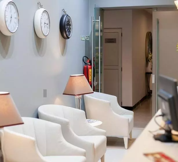 هتل Faias Residence