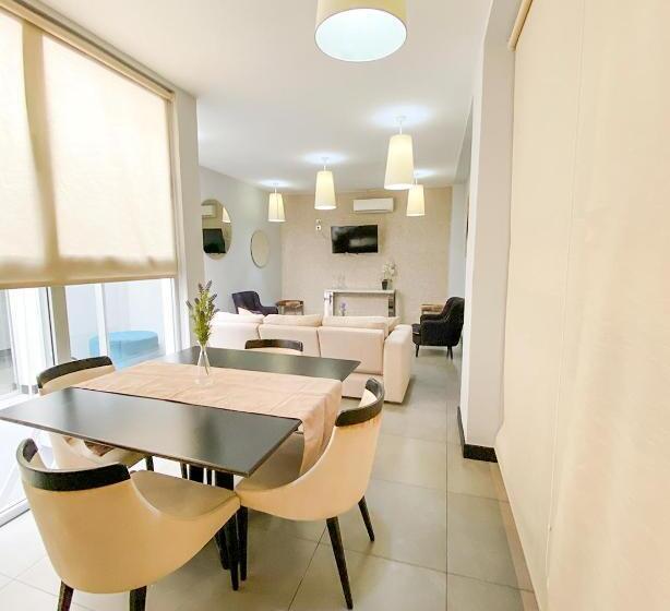 هتل Faias Residence