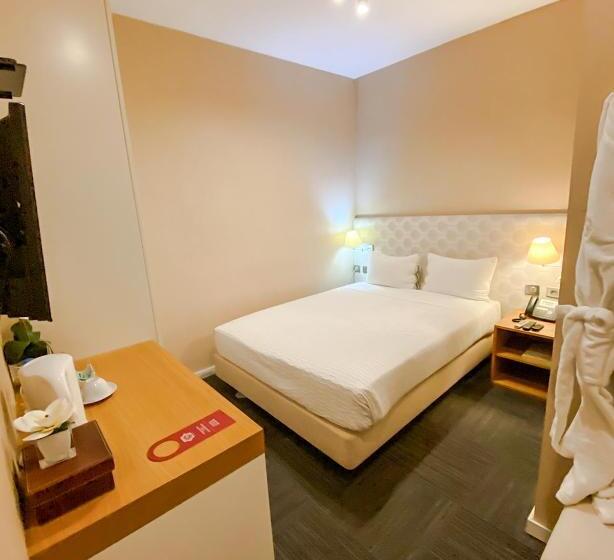 هتل Faias Residence