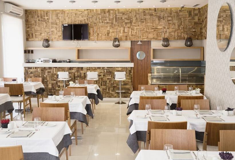 هتل Faias Residence