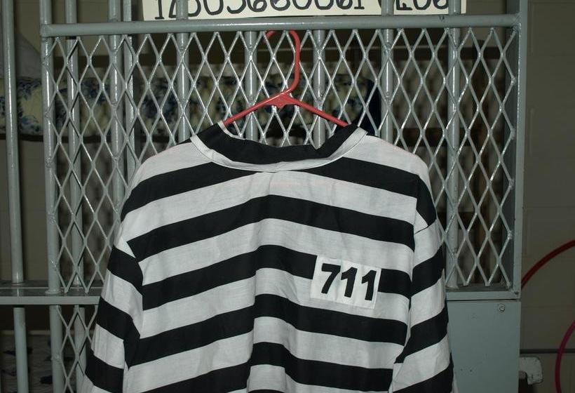 בית מלון כפרי Jailhouse B&b