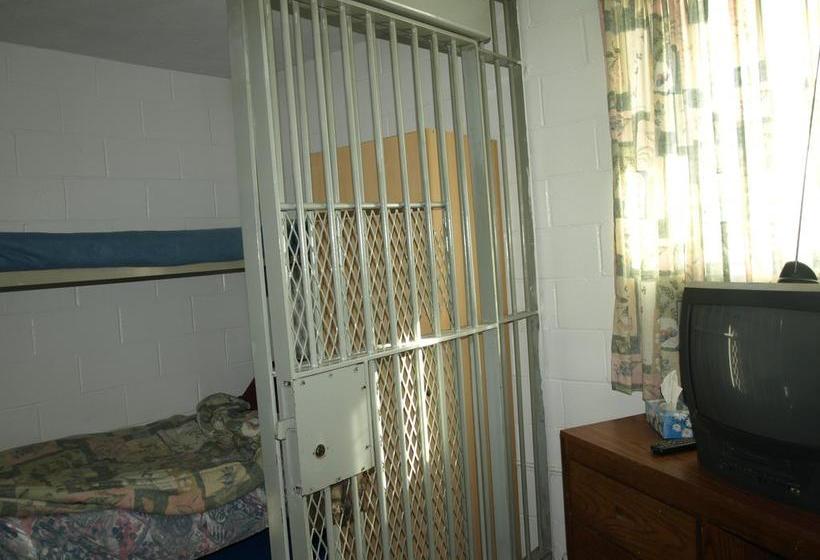 בית מלון כפרי Jailhouse B&b