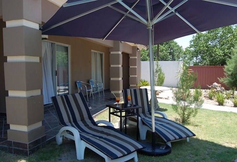 هتل Kamanga Safari