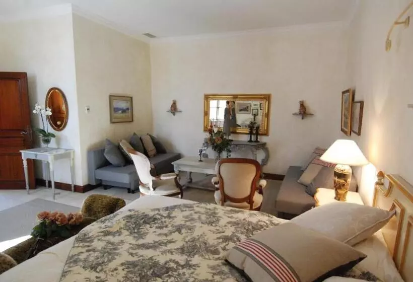 Hotel Mas Des Comtes De Provence