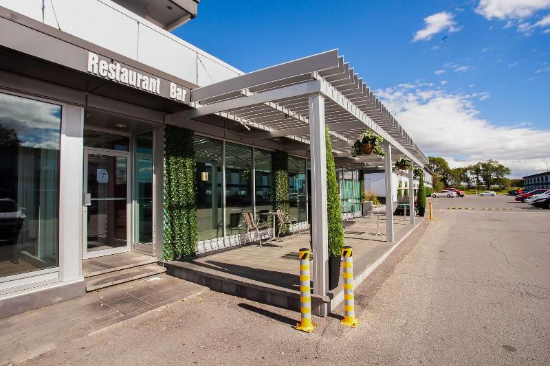 فندق Newstar Montreal